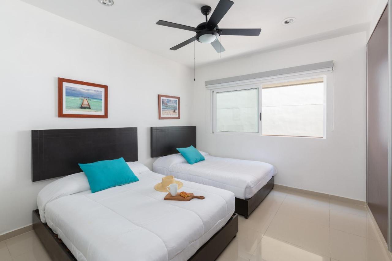 Appartement Phenomenal Combo Of 2 Separate Ph 1 In With Private Jacuzzi, Chic Amenities, Gym And 2 Rooftops