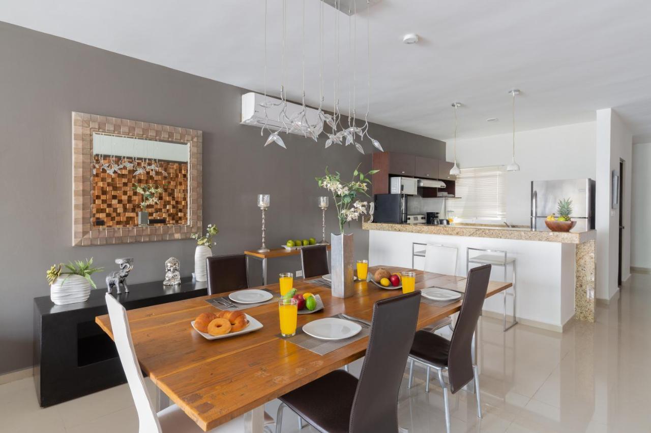 Appartement Phenomenal Combo Of 2 Separate Ph 1 In With Private Jacuzzi, Chic Amenities, Gym And 2 Rooftops